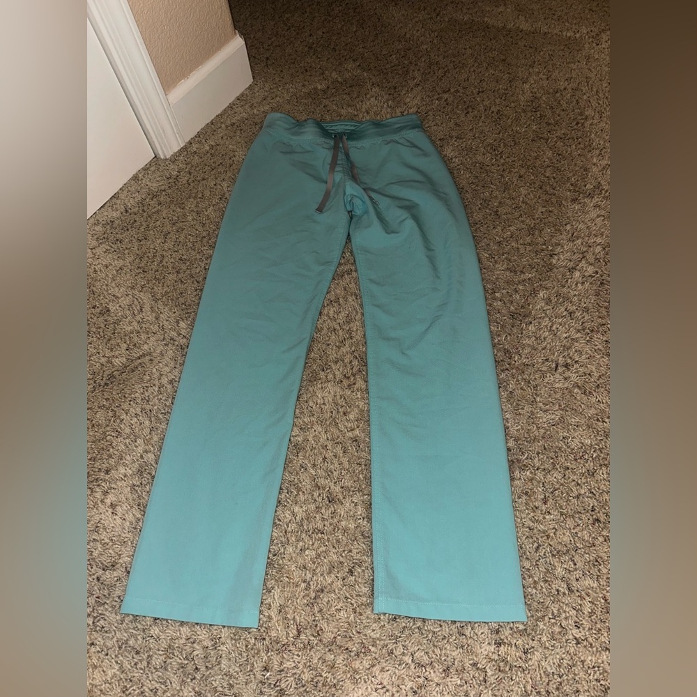 Figs Women's Fresh Aqua scrub pants